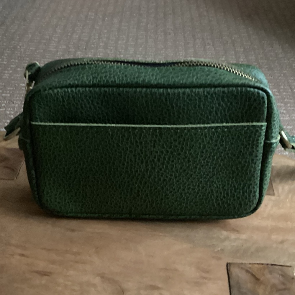 NWOT Portland Leather Small Camera Bag